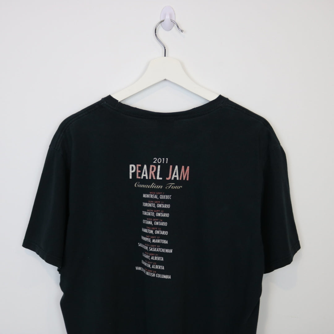 2011 Pearl Jam Canadian Tour Tee - L-NEWLIFE Clothing
