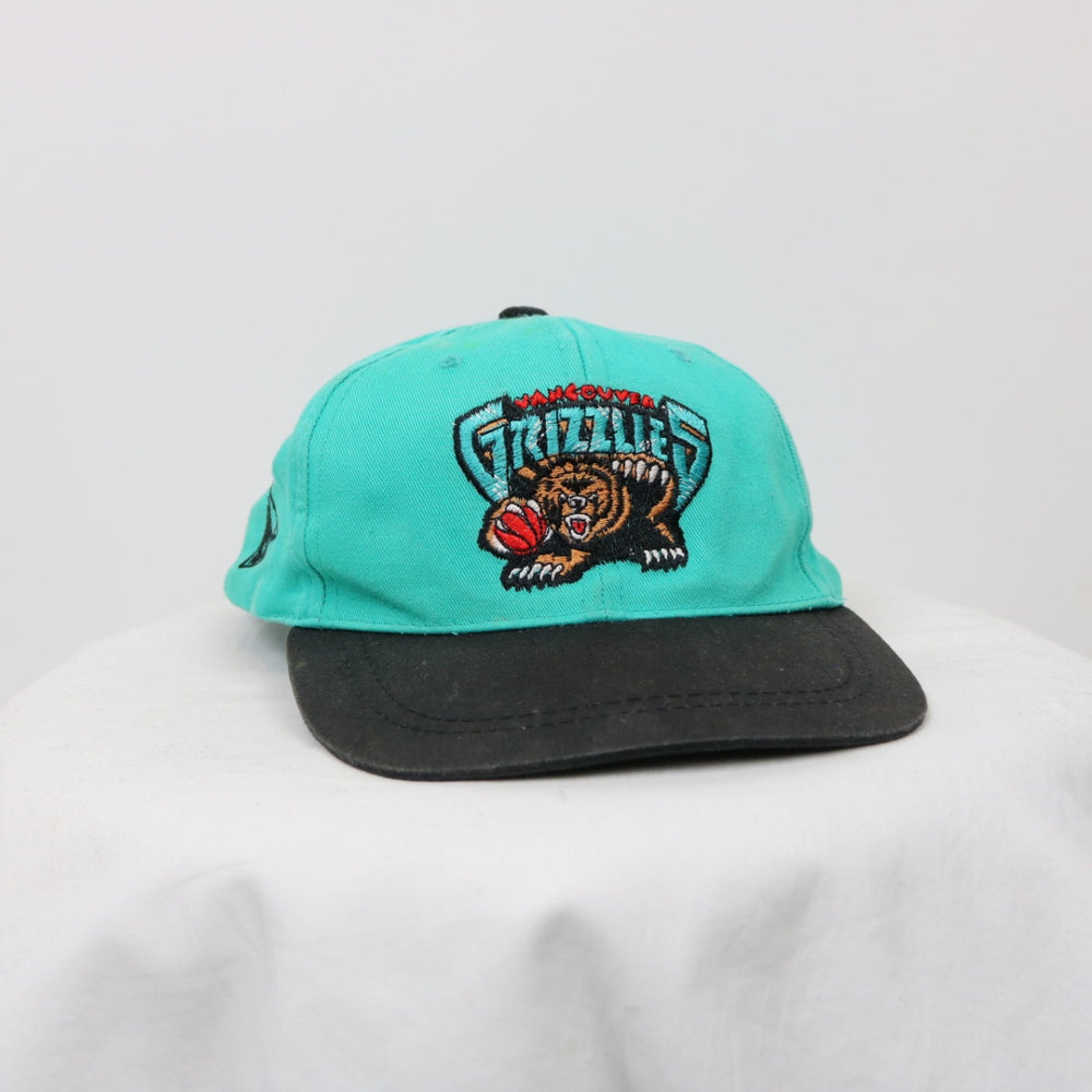 Vintage 90's Vancouver Grizzlies Hat - OS-NEWLIFE Clothing