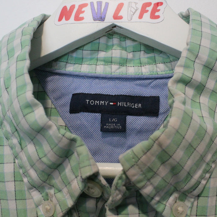 Vintage Tommy Hilfiger Cropped Button Up - L-NEWLIFE Clothing