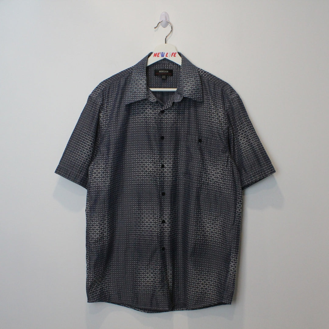 Vintage Patterned Short Sleeve Button Up - M-NEWLIFE Clothing